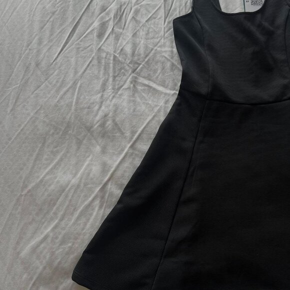 H&M Women's Black Dress - Picture 5 of 6